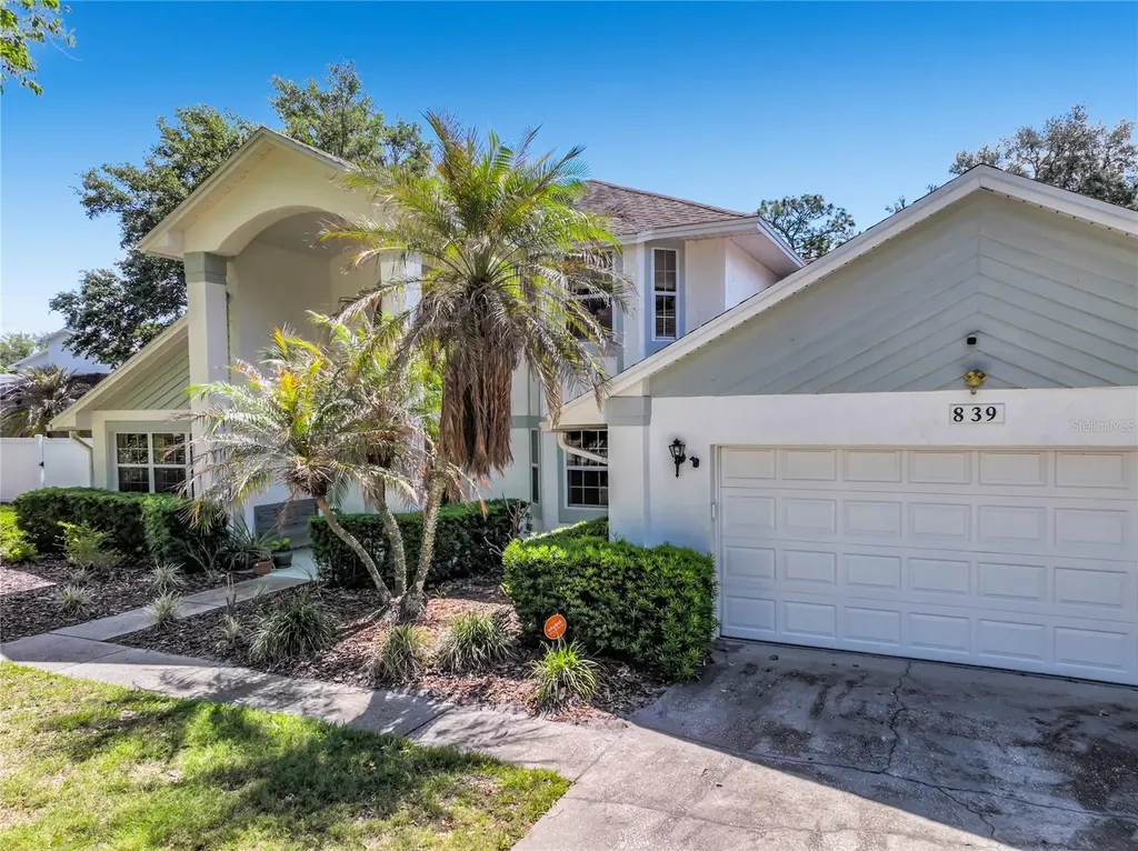 839 S Deerwood Avenue Orlando FL 32825