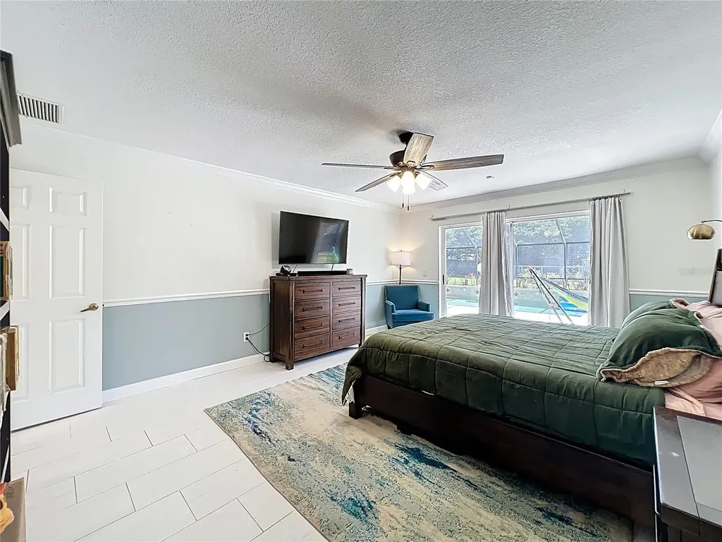 839 S Deerwood Avenue Orlando FL 32825