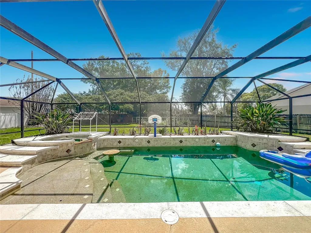 839 S Deerwood Avenue Orlando FL 32825