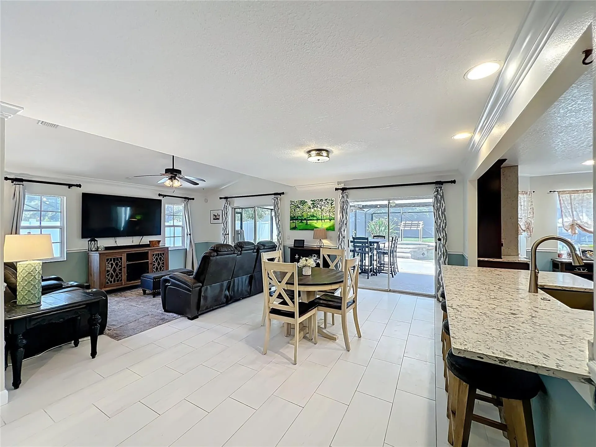 839 S Deerwood Avenue Orlando FL 32825