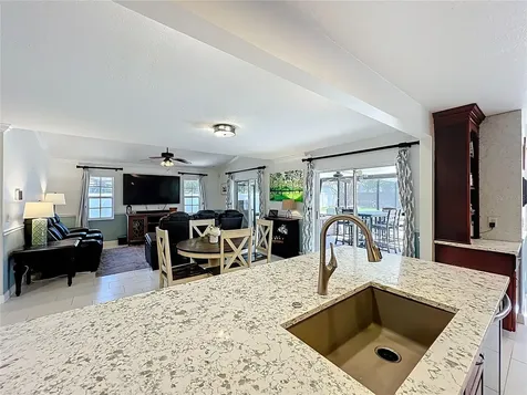839 S Deerwood Avenue Orlando FL 32825