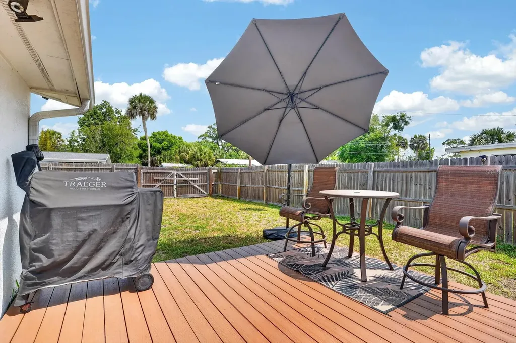925 Flagler Avenue Edgewater FL 32132