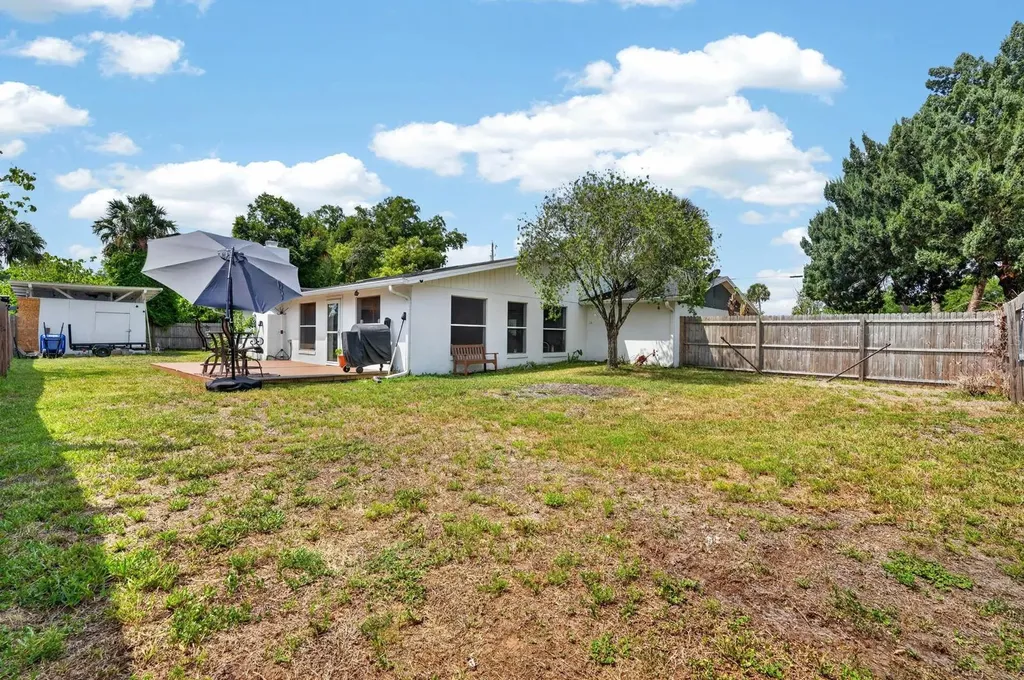 925 Flagler Avenue Edgewater FL 32132