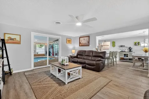 925 Flagler Avenue Edgewater FL 32132