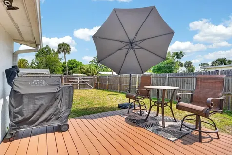 925 Flagler Avenue Edgewater FL 32132
