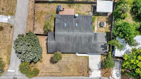 925 Flagler Avenue Edgewater FL 32132