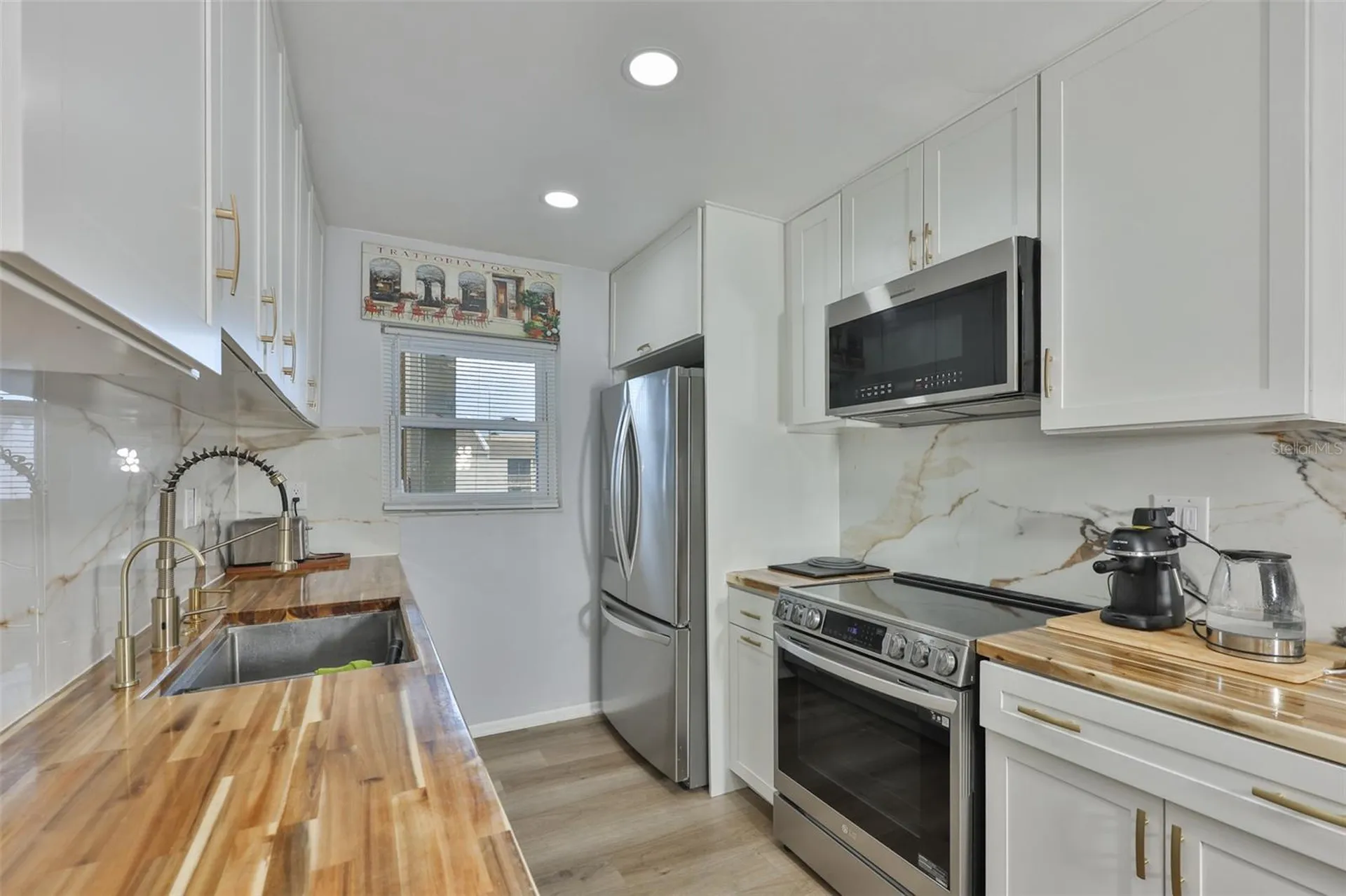 2625 State Road 590 Clearwater FL 33759