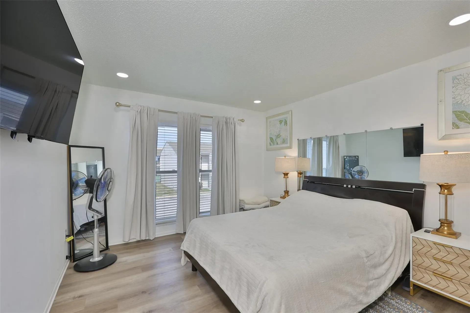 2625 State Road 590 Clearwater FL 33759