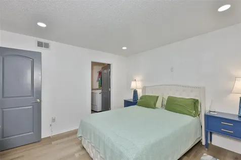 2625 State Road 590 Clearwater FL 33759