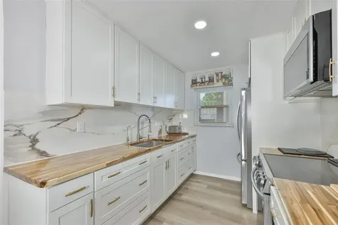 2625 State Road 590 Clearwater FL 33759