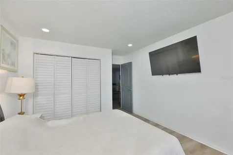 2625 State Road 590 Clearwater FL 33759
