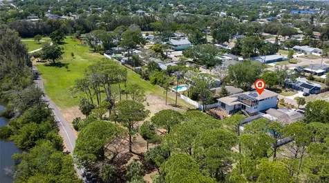 322 80th Avenue NE St Petersburg FL 33702