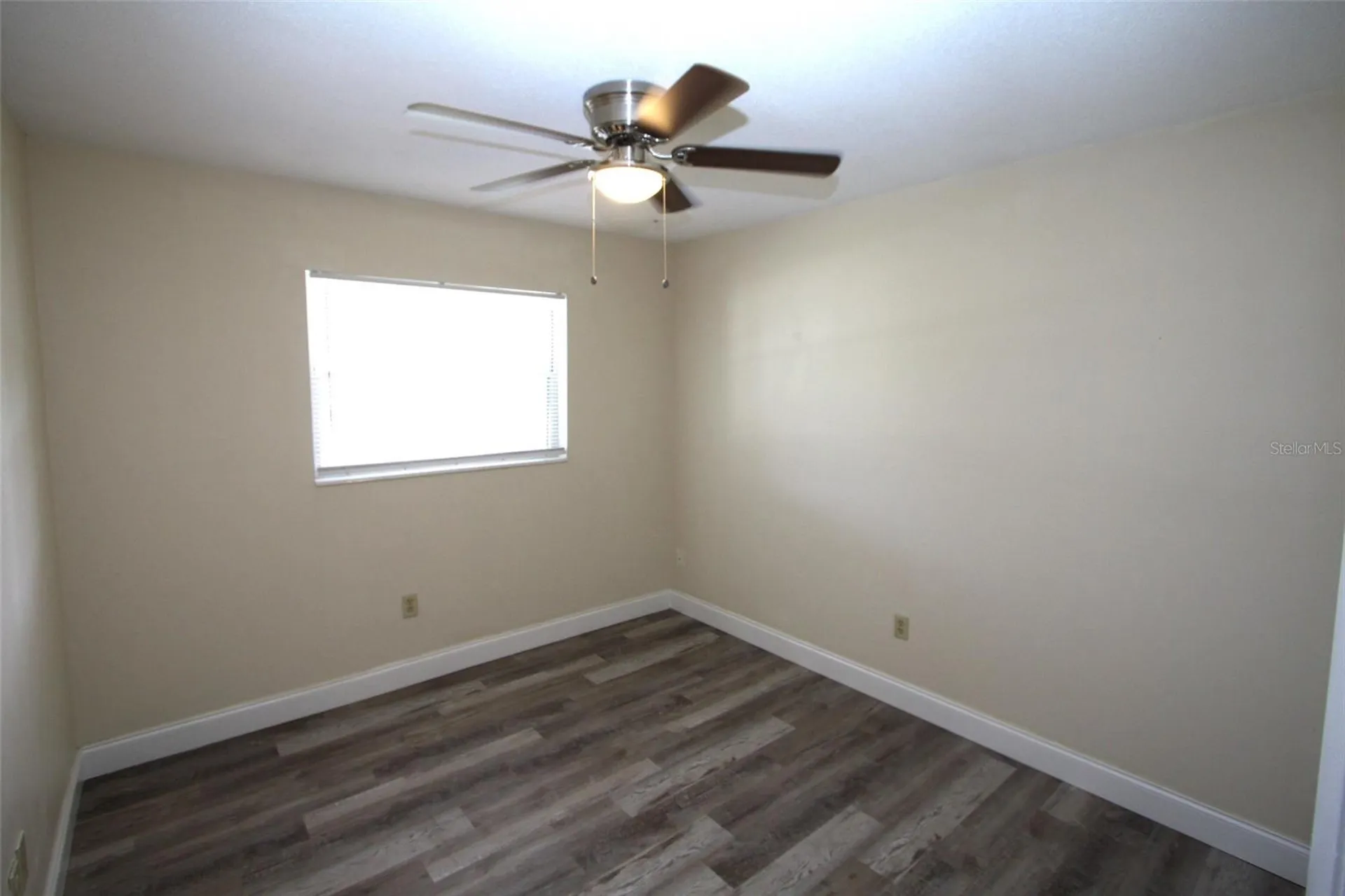 141 W Connecticut Avenue Edgewater FL 32132