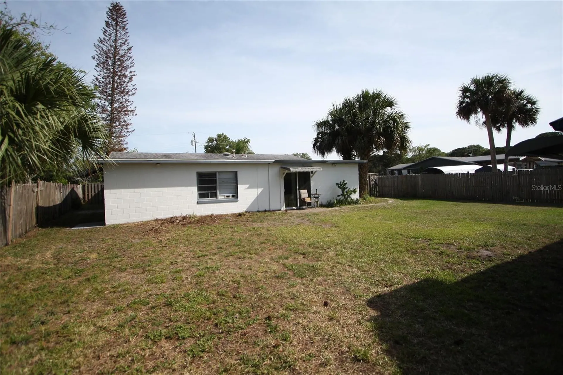 141 W Connecticut Avenue Edgewater FL 32132