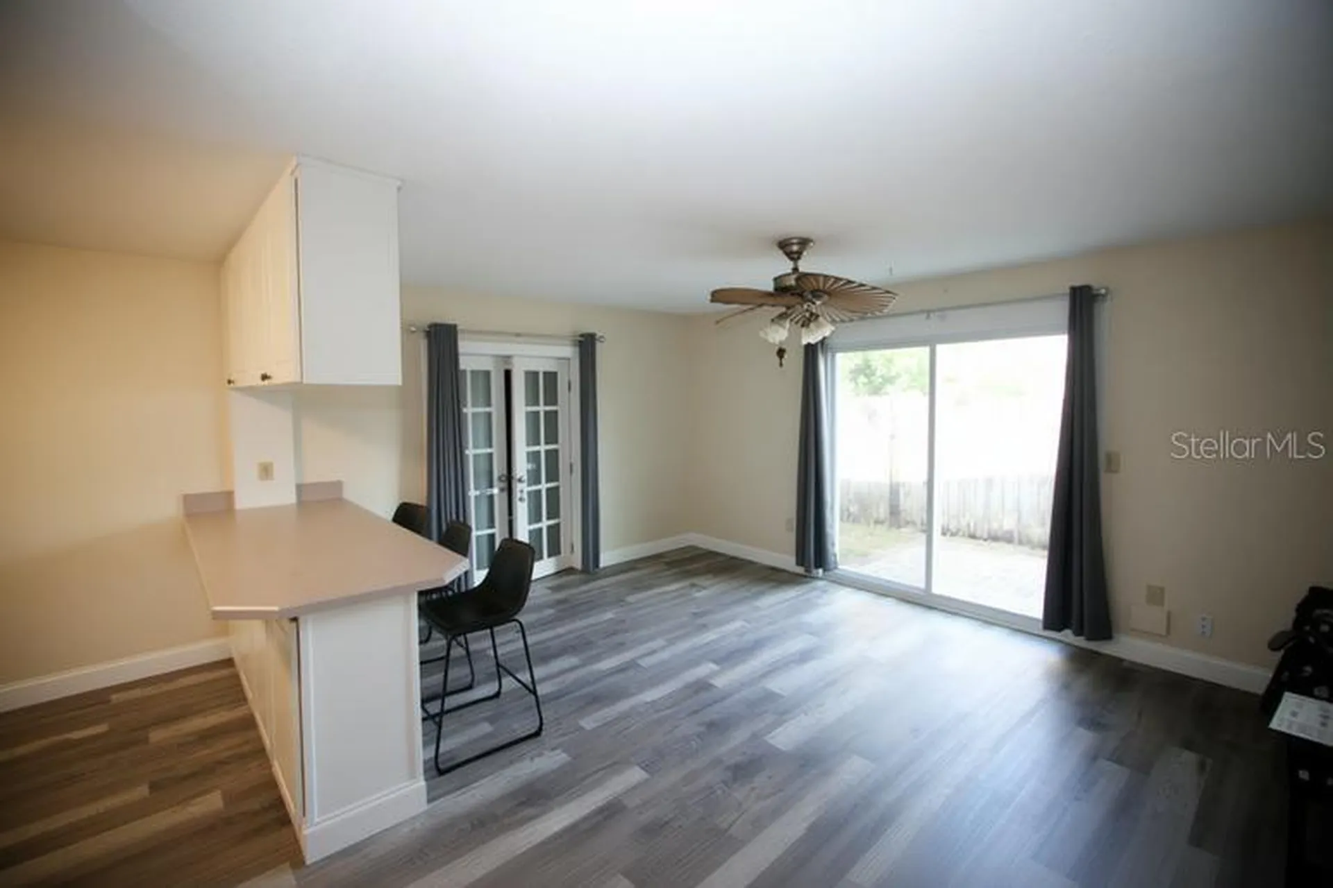 141 W Connecticut Avenue Edgewater FL 32132