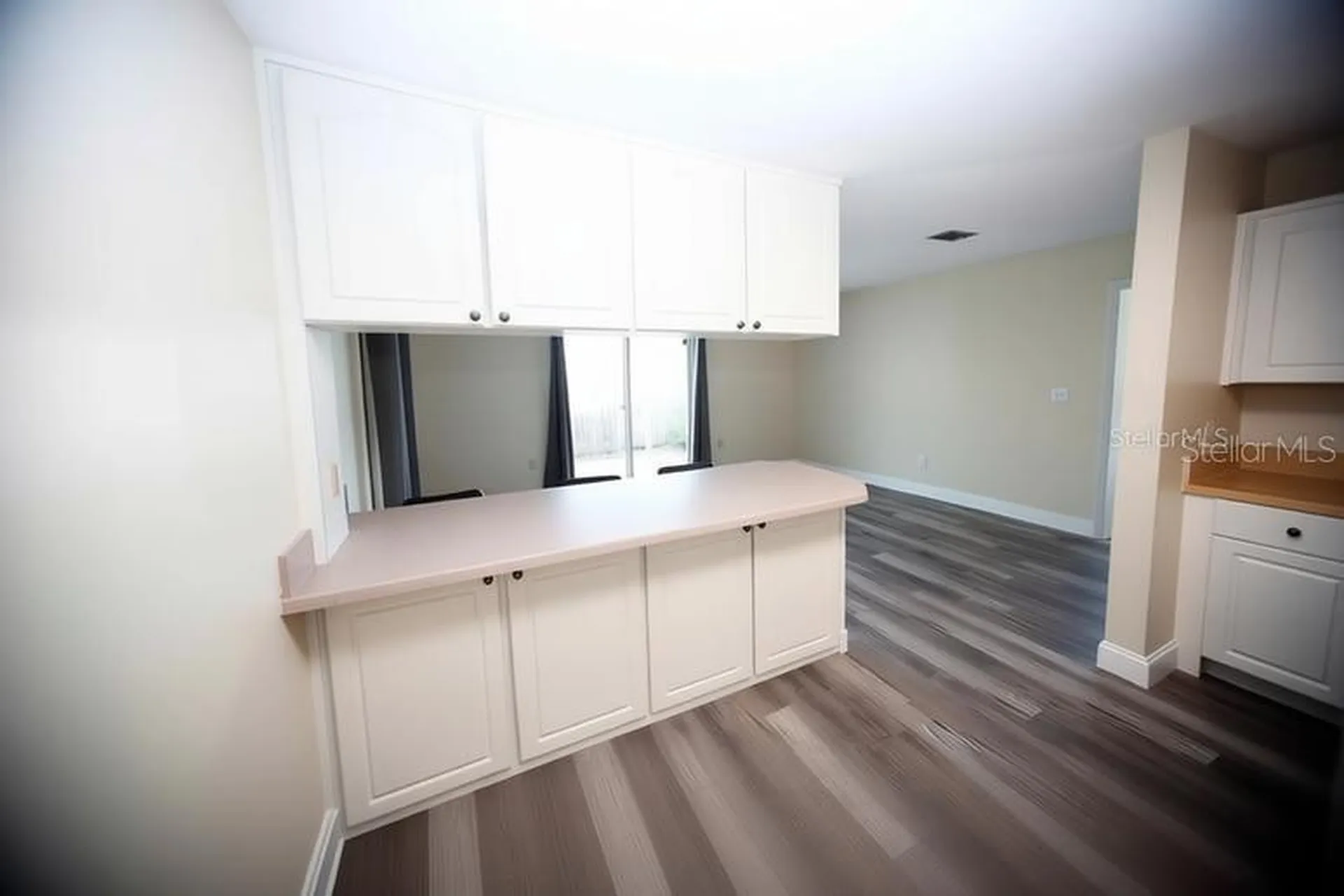 141 W Connecticut Avenue Edgewater FL 32132