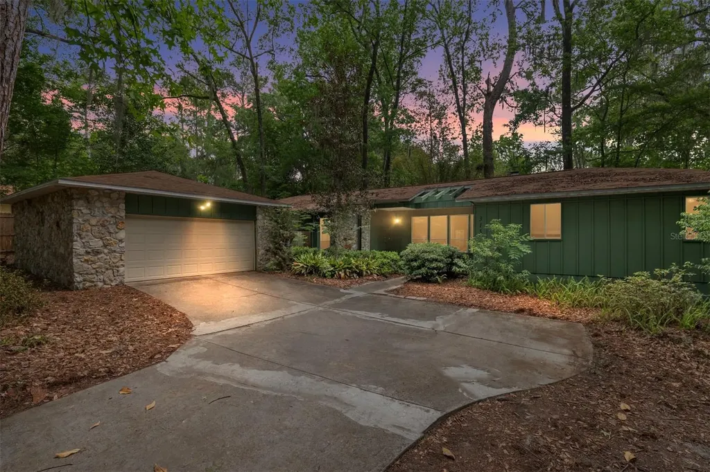 315 NW 28th Street Gainesville FL 32607