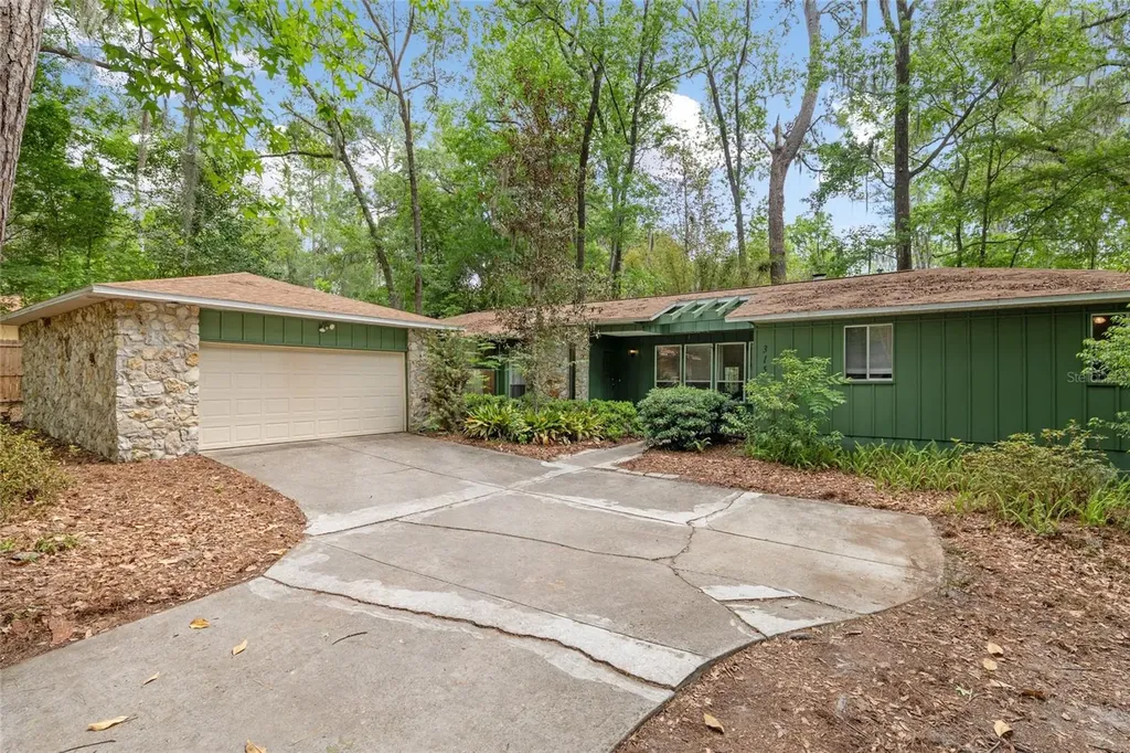 315 NW 28th Street Gainesville FL 32607