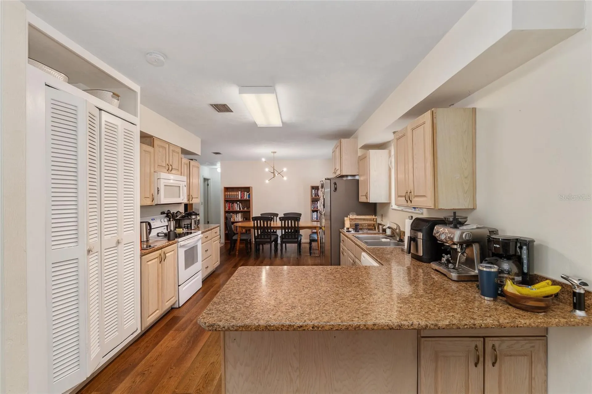 315 NW 28th Street Gainesville FL 32607