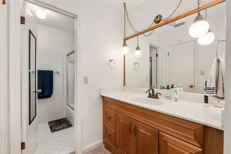 315 NW 28th Street Gainesville FL 32607