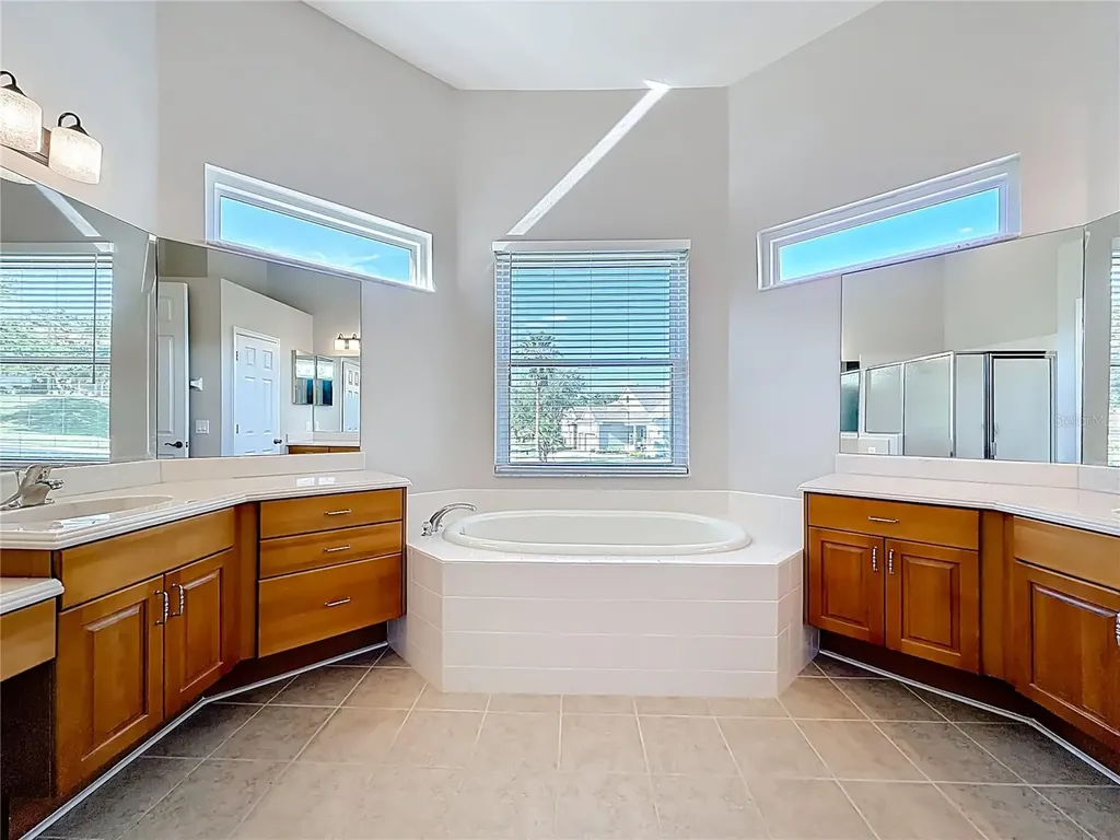 2936 Highland View Circle Clermont FL 34711
