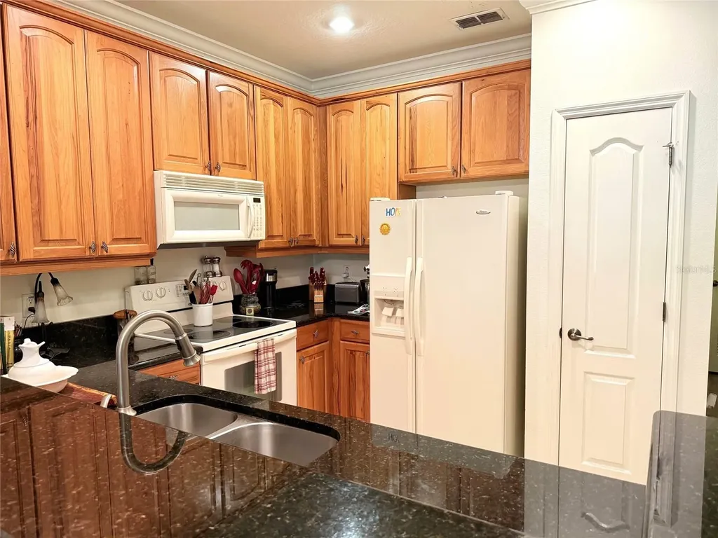 25 Riverview Bend N Palm Coast FL 32137
