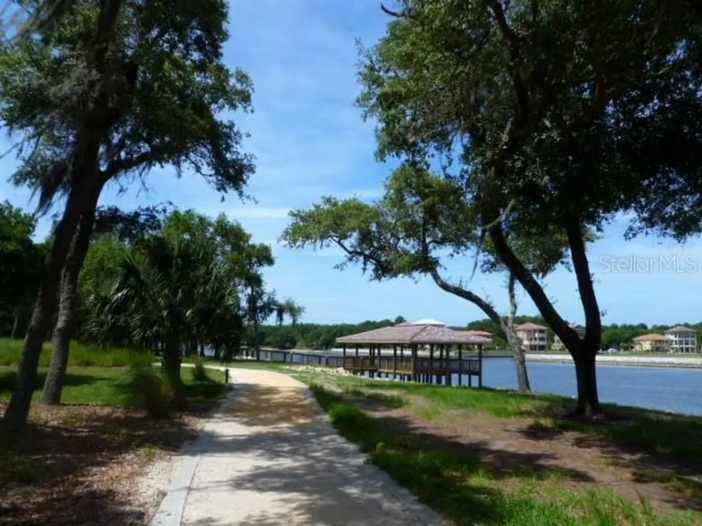 25 Riverview Bend N Palm Coast FL 32137