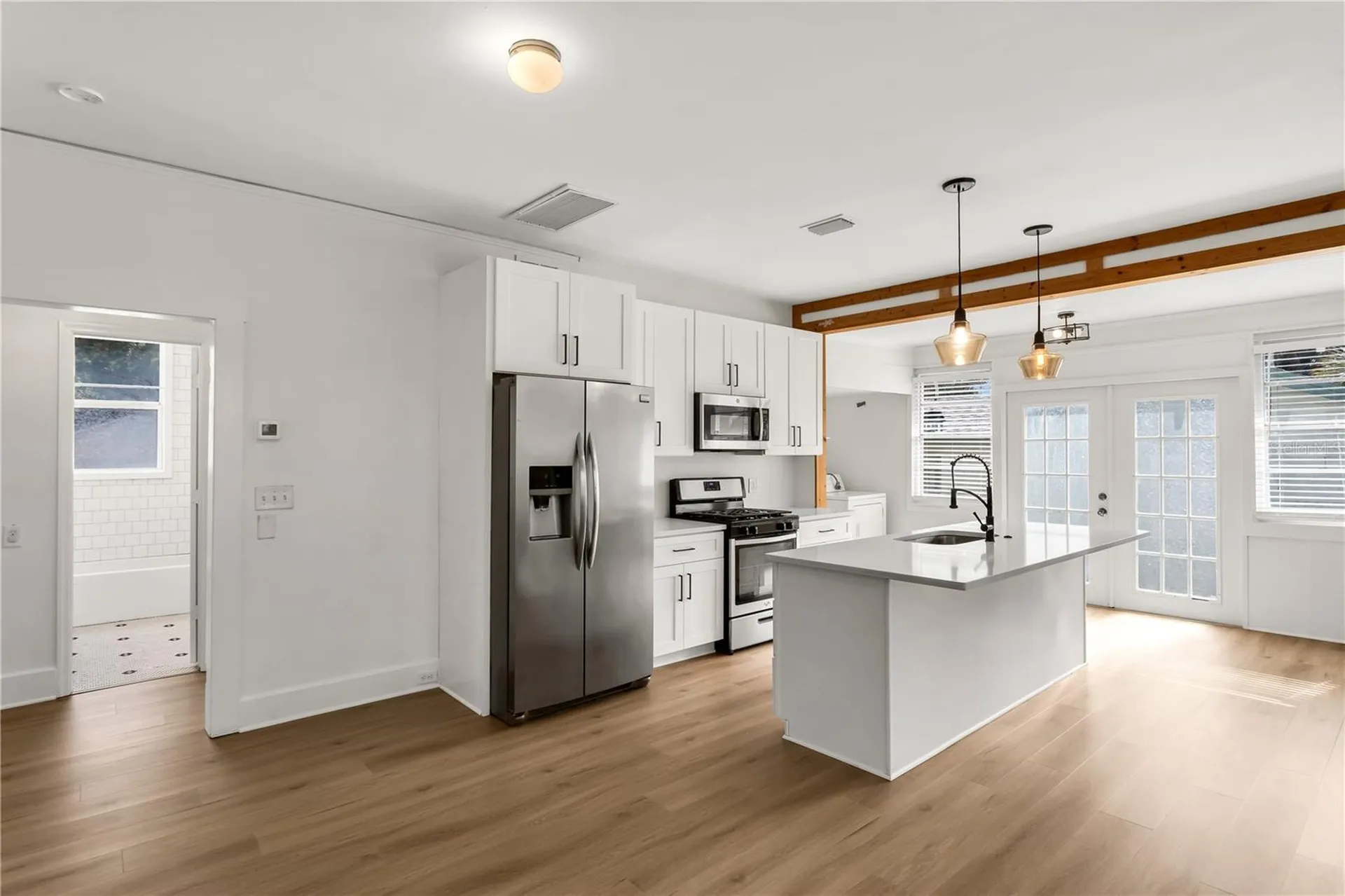 1924 3rd Street S St Petersburg FL 33705