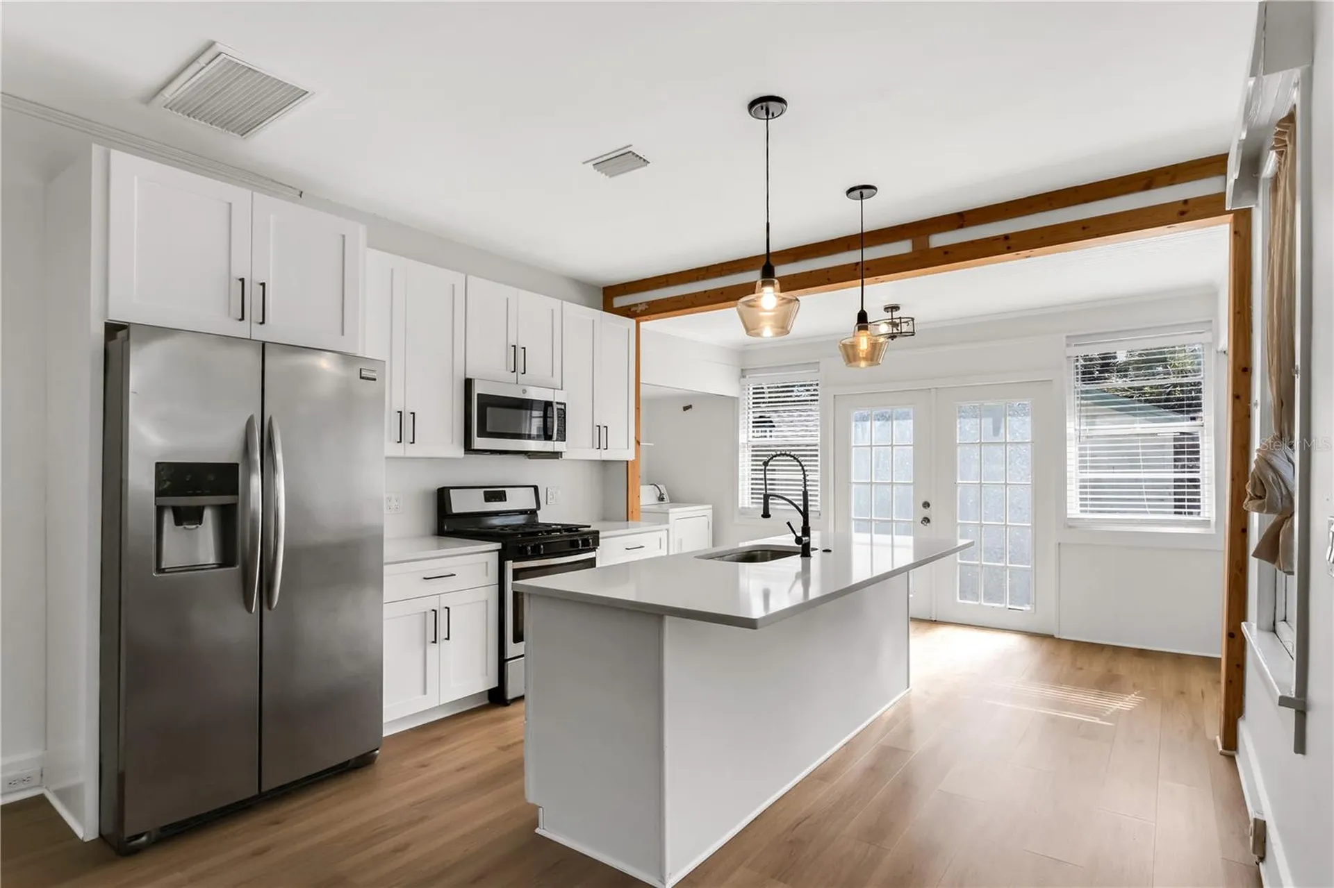 1924 3rd Street S St Petersburg FL 33705