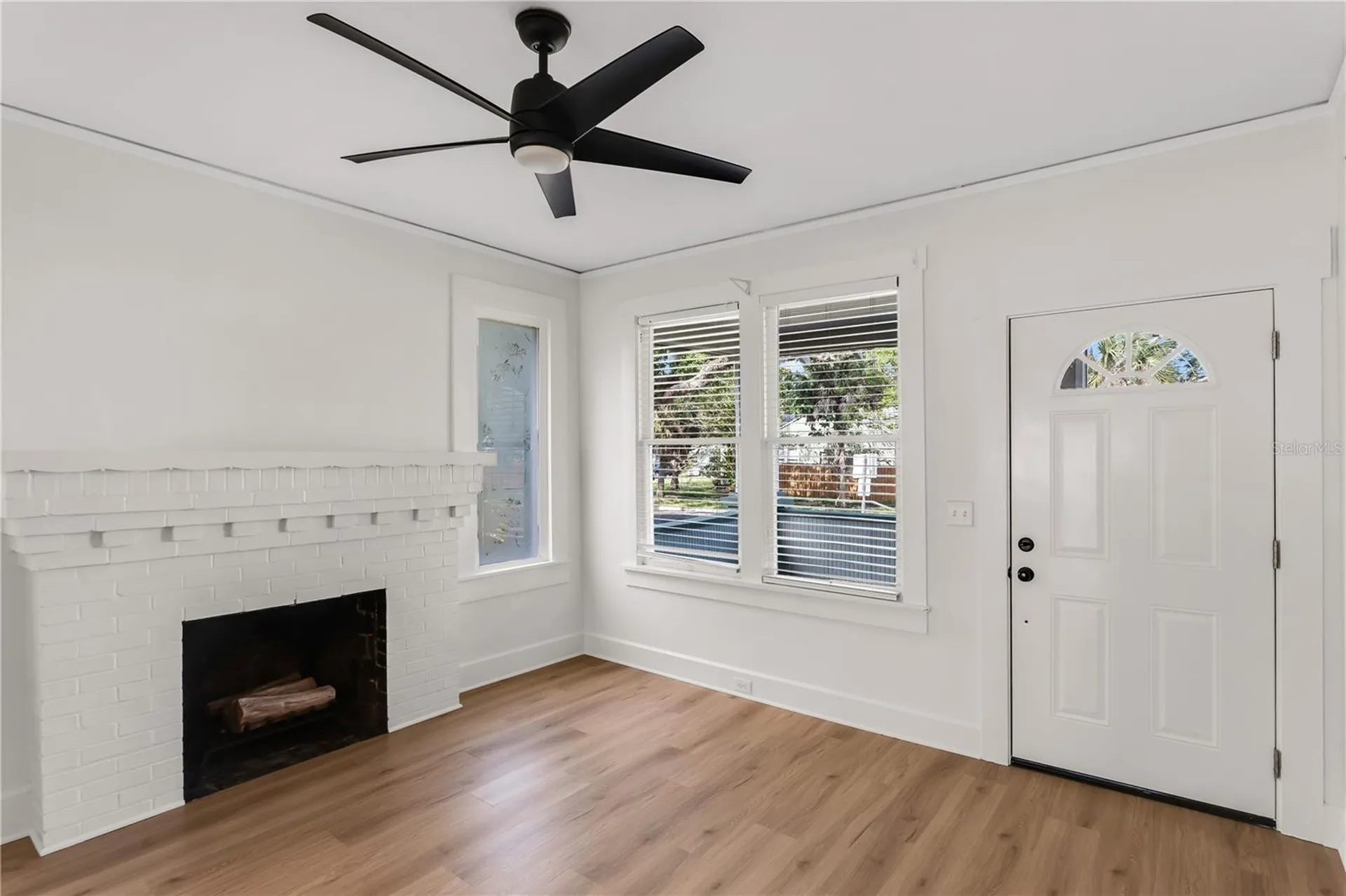 1924 3rd Street S St Petersburg FL 33705