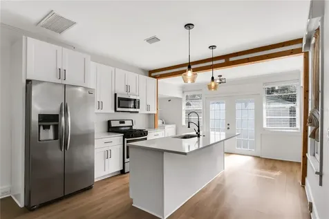 1924 3rd Street S St Petersburg FL 33705