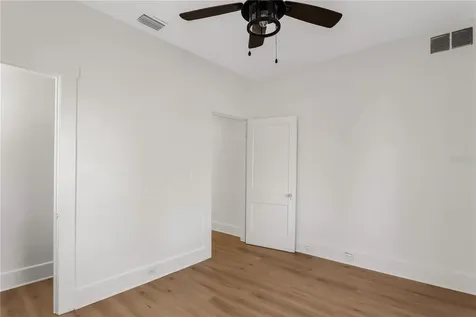 1924 3rd Street S St Petersburg FL 33705