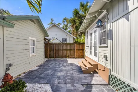 1924 3rd Street S St Petersburg FL 33705