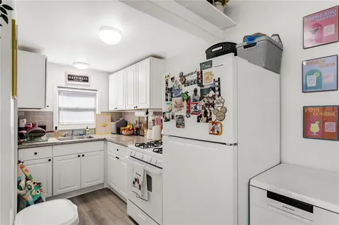 1924 3rd Street S St Petersburg FL 33705