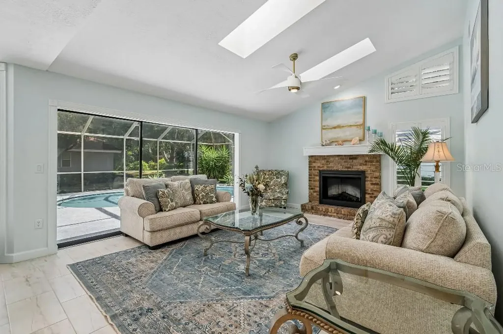 4627 Trails Drive Sarasota FL 34232