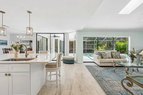4627 Trails Drive Sarasota FL 34232
