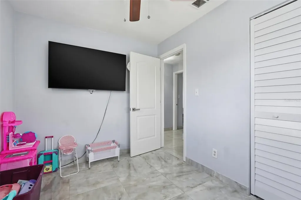 5922 Malcross Drive Orlando FL 32812
