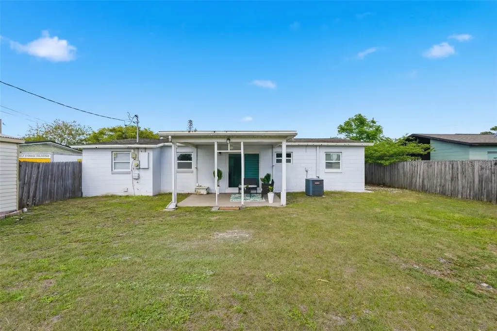 5922 Malcross Drive Orlando FL 32812