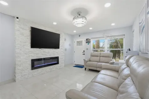 5922 Malcross Drive Orlando FL 32812
