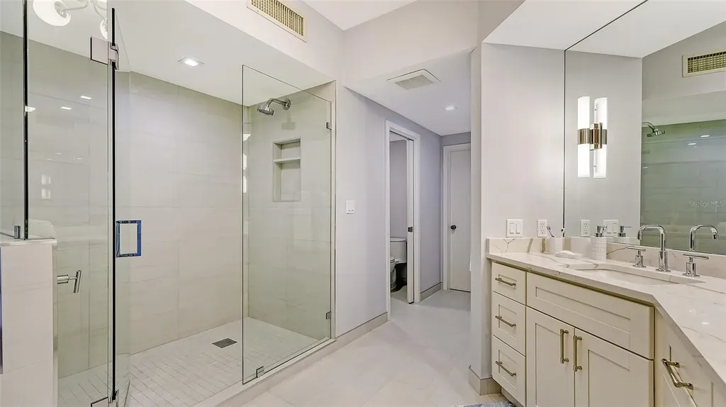 3060 Grand Bay Boulevard Longboat Key FL 34228