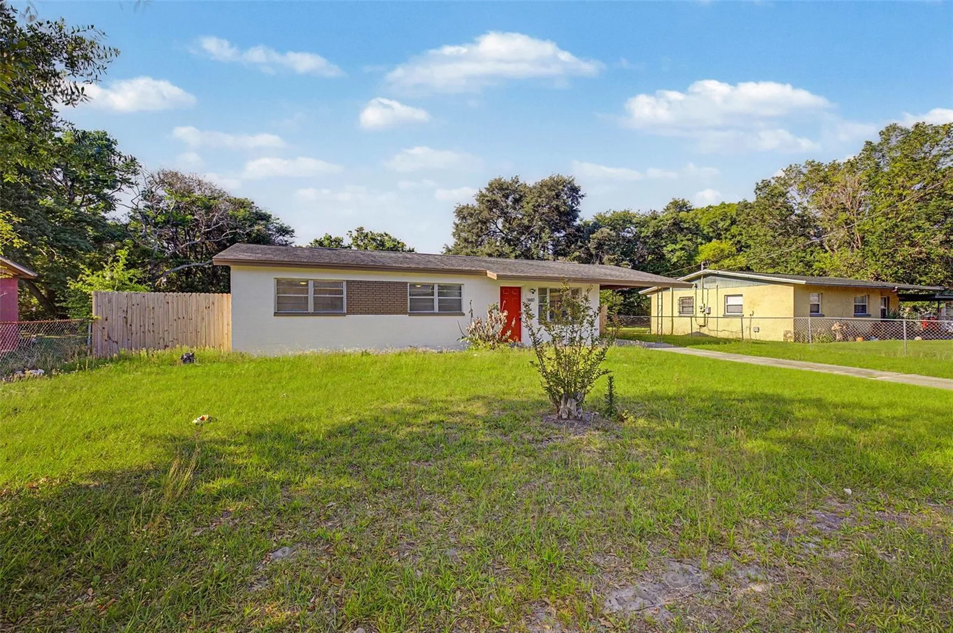 1807 E Ohio Street Plant City FL 33563