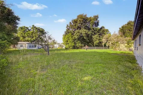 1807 E Ohio Street Plant City FL 33563