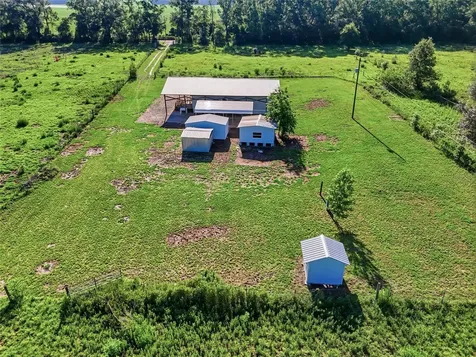 125 NW 40th Avenue Bell FL 32619