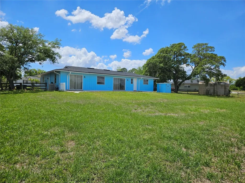 1952 English Drive Deltona FL 32738