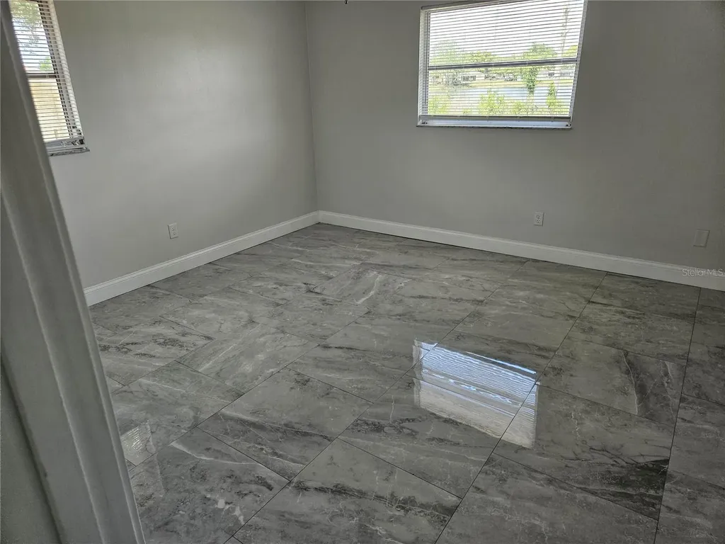 1952 English Drive Deltona FL 32738