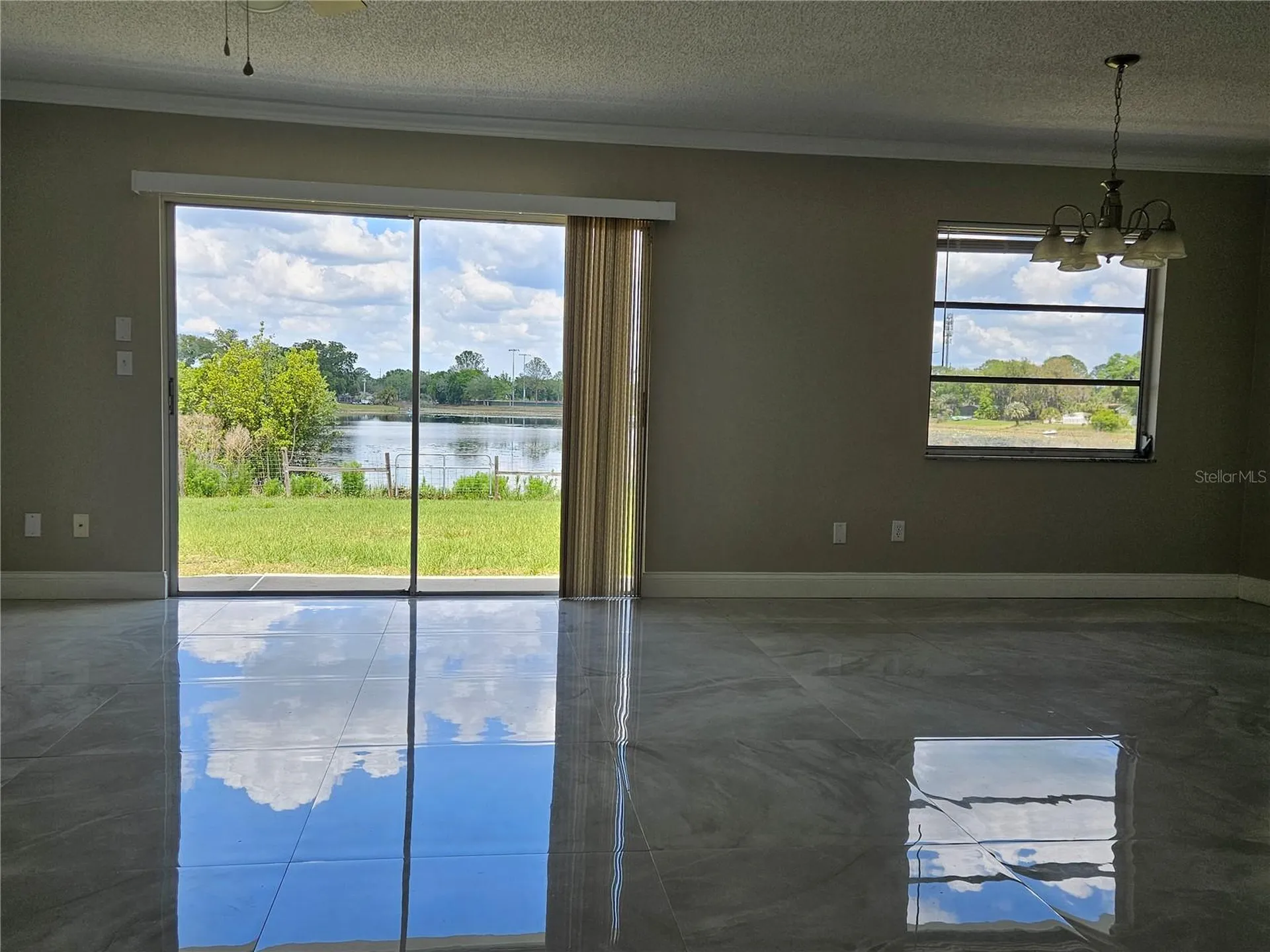 1952 English Drive Deltona FL 32738