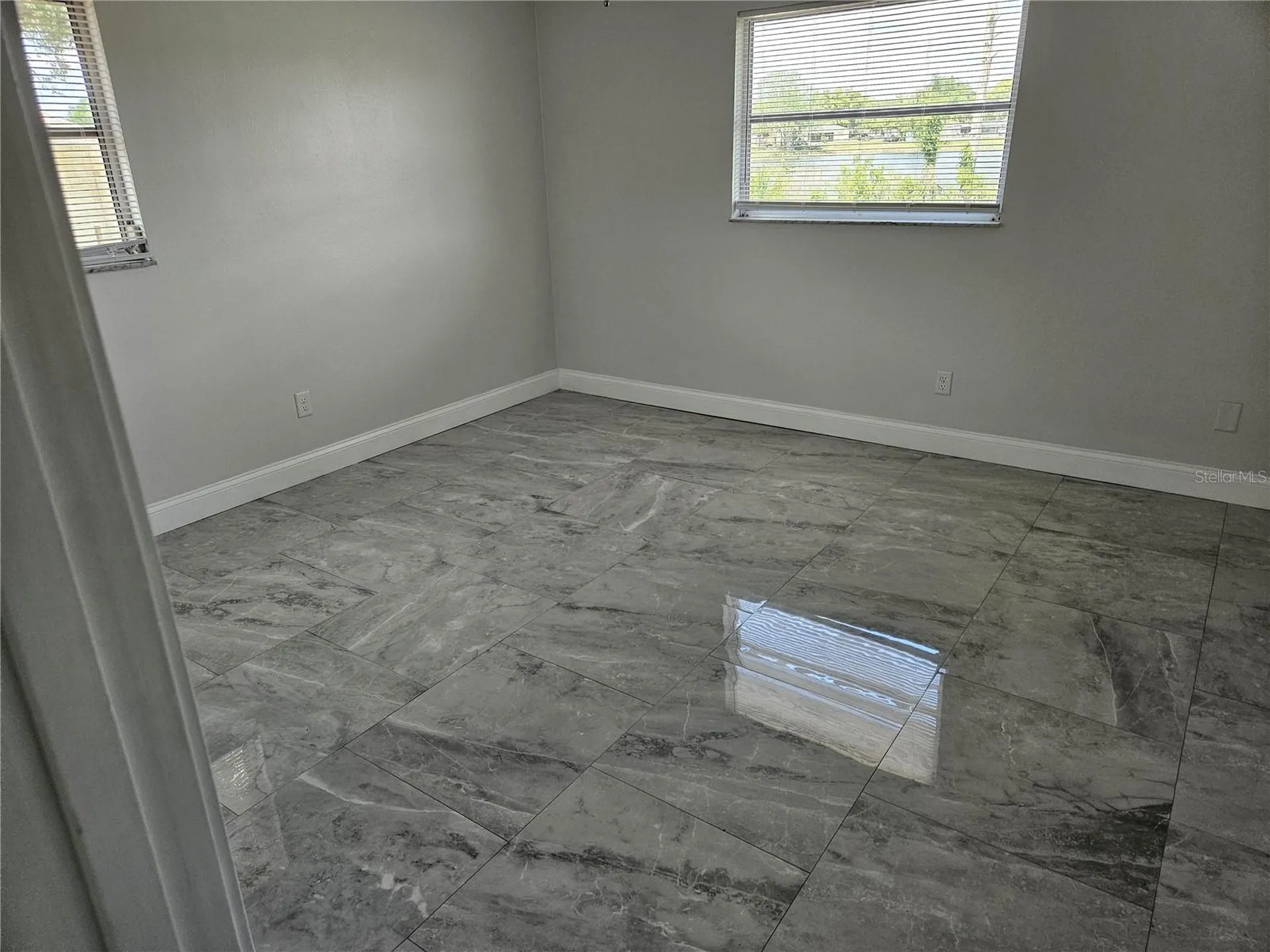 1952 English Drive Deltona FL 32738