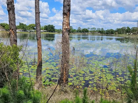 1952 English Drive Deltona FL 32738