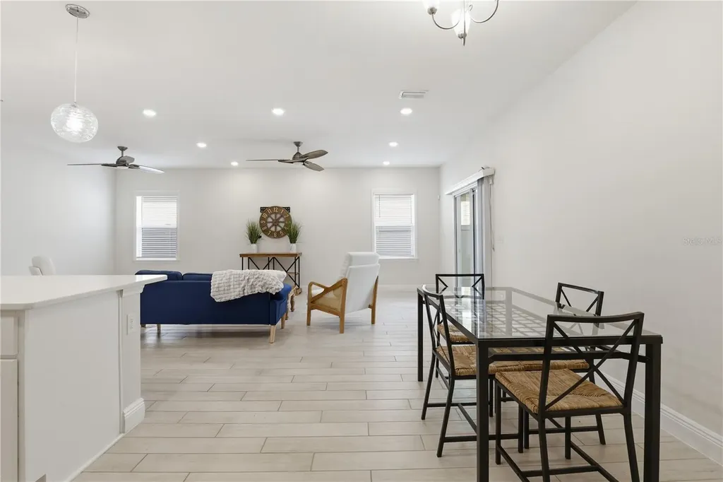 24624 NW 7th Lane Newberry FL 32669