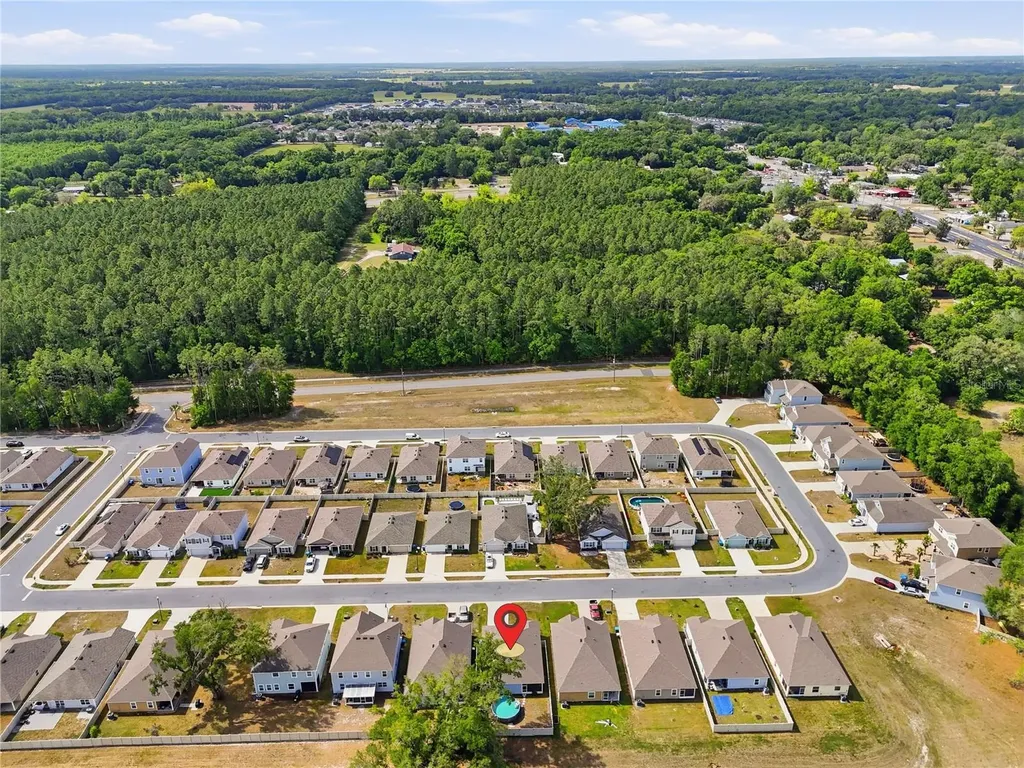 24624 NW 7th Lane Newberry FL 32669